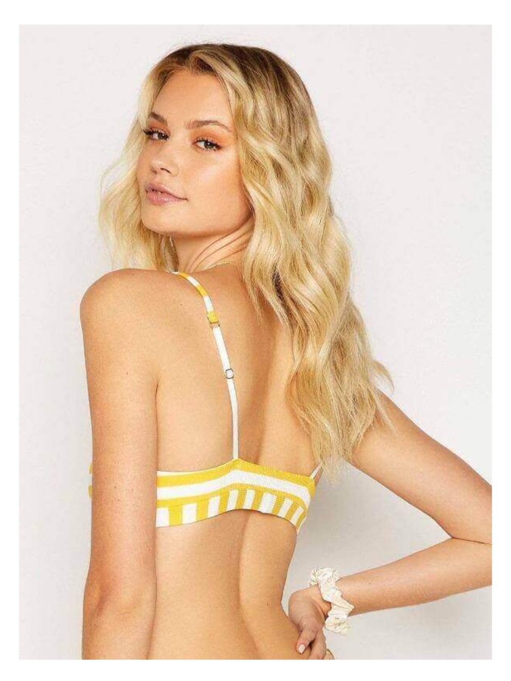Beach Bunny Elise honey and white bikini top - Picture 2 of 7